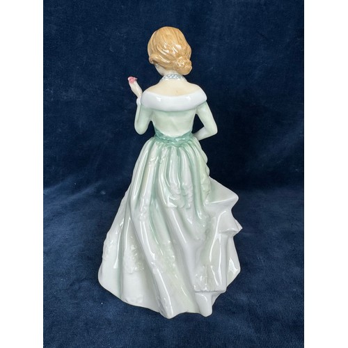 477 - A Royal Doulton figurine 