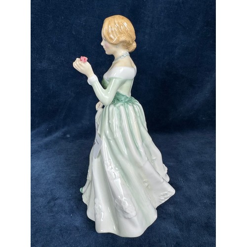 477 - A Royal Doulton figurine 