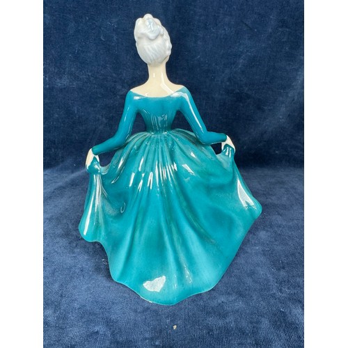 486 - A Royal Doulton figurine 