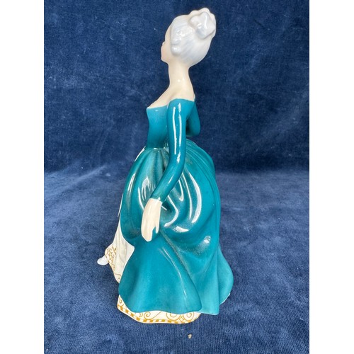 486 - A Royal Doulton figurine 