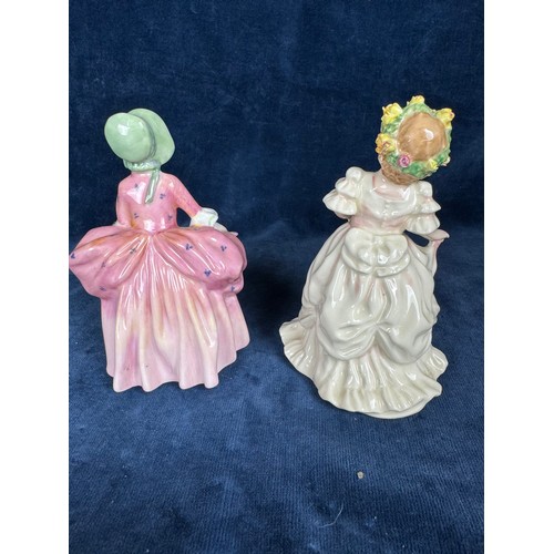 495 - 2 small Royal Doulton figurines 