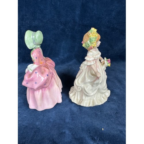 495 - 2 small Royal Doulton figurines 