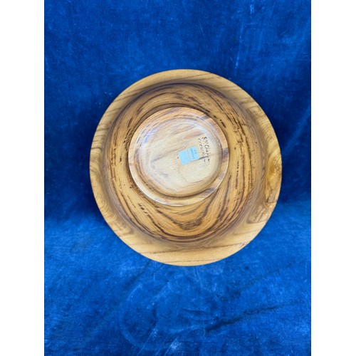 600 - A large and grained Chestnut Wood open bowl, carved by Richard Chapman and marked on base 