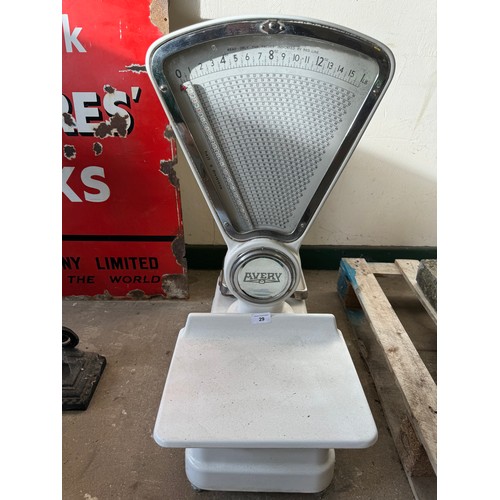 29 - A set of vintage Avery white enamel Shop Counter weighing scales.