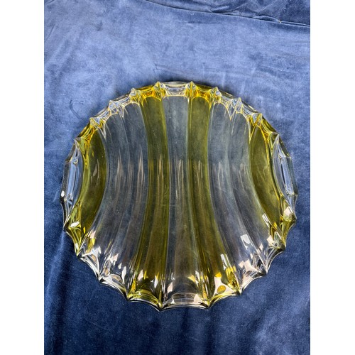 113 - A clear and yellow Art glass dish.