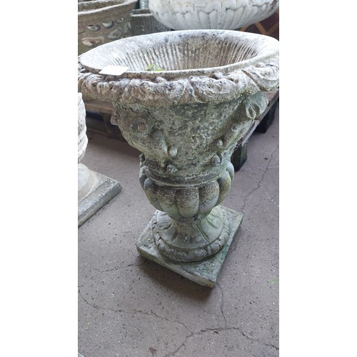 69 - PAIR OF CONCRETE URNS (50CM) HEIGHT