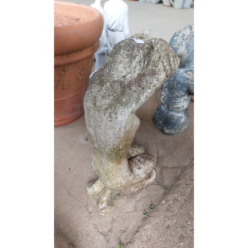 123 - CONCRETE GARDEN ORNAMENT - LADY KNEELING