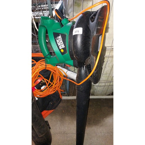 279 - BLACK AND DECKER LEAF BLOWER/VACUUM