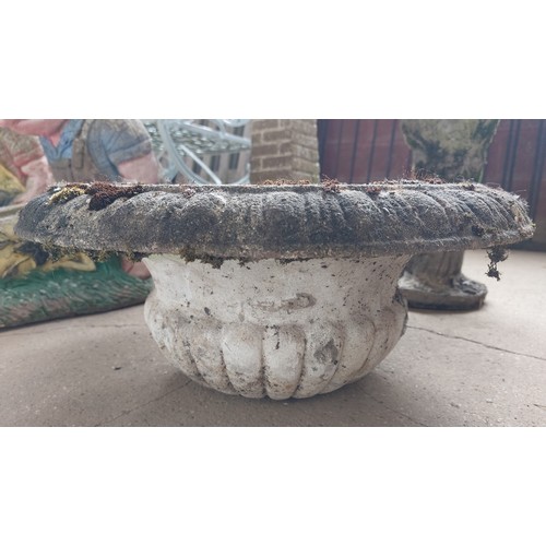 7 - ROUND CONCRETE PLANTER