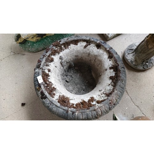 7 - ROUND CONCRETE PLANTER