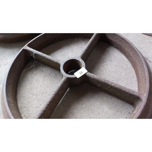 22 - CAST IRON AGRICULTURAL WHEEL - WIDTH 48CM