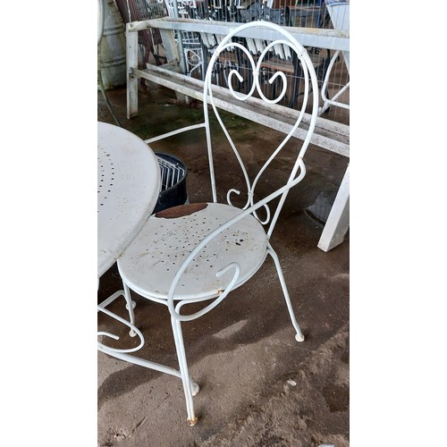 212 - ROUND METAL WHITE PATIO TABLE AND 2 CHAIRS