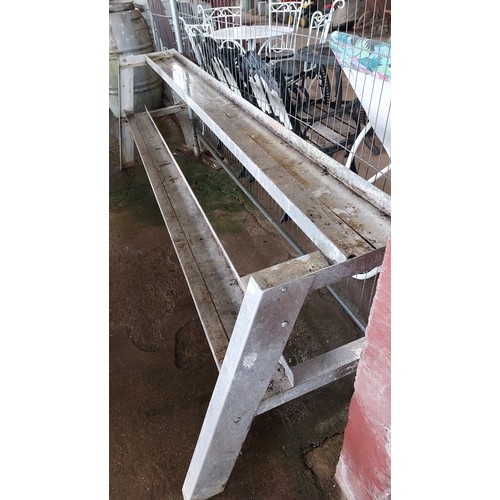 215 - GREENHOUSE POTTING SHELF