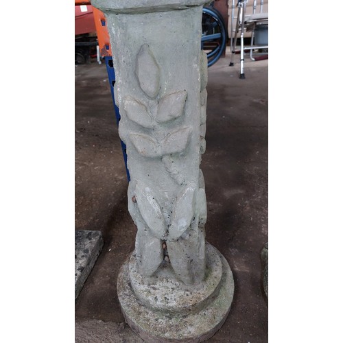 389 - CONCRETE BIRD BATH WITH LEAF DESIGN - HEIGHT 70CM