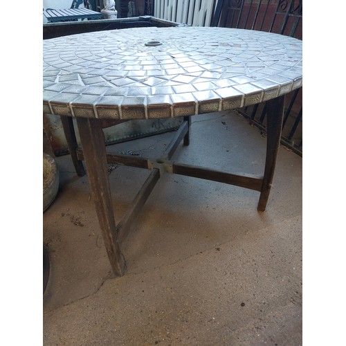 5 - MOSAIC TILED GARDEN TABLE,  DIAMETER 120CM.