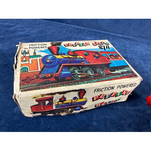 337 - A tin plate friction powered toy train 'Puffing Billy', PAT 40-30940, made in Japan - Daiya.