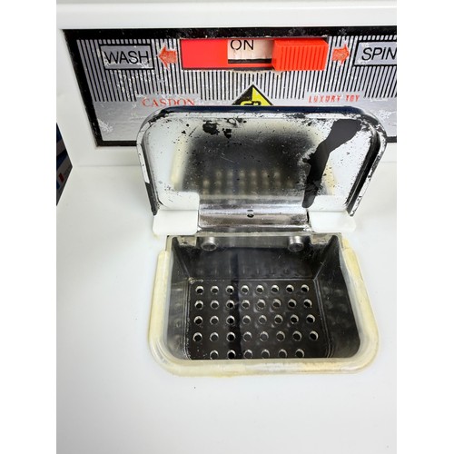 339 - A vintage Casdon toy washer/ washing machine, item No. 155, made in England, in original presentatio... 