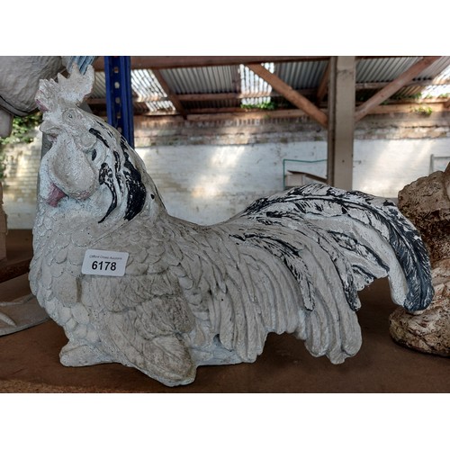 6178 - A plastic garden ornament of a cockerel.