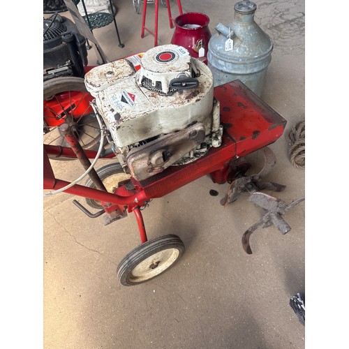 6372 - A Briggs and Stratton rotavator.