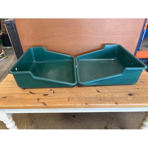6159 - Two Garland plastic planting trays - 61cm x 55cm