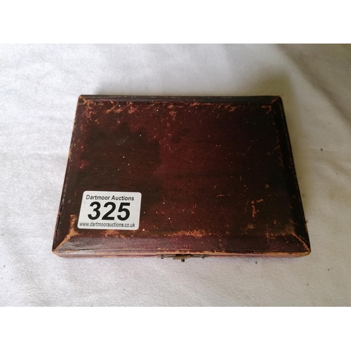 325 - Box of six silver teaspoons (Birmingham 1900)