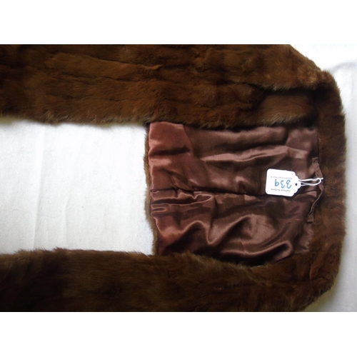 339 - A vintage fur stole
