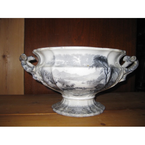 270 - A beautiful antique grey and white ironstone tureen with handles, marked Lake, 10.5'' diameter, 5.7'... 