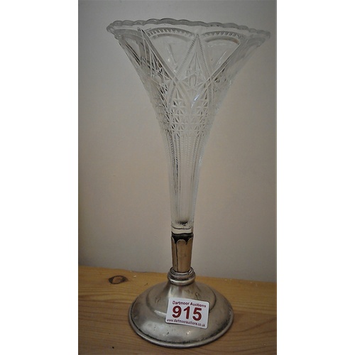 184 - A very pretty antique single glass epergne with silver plated base