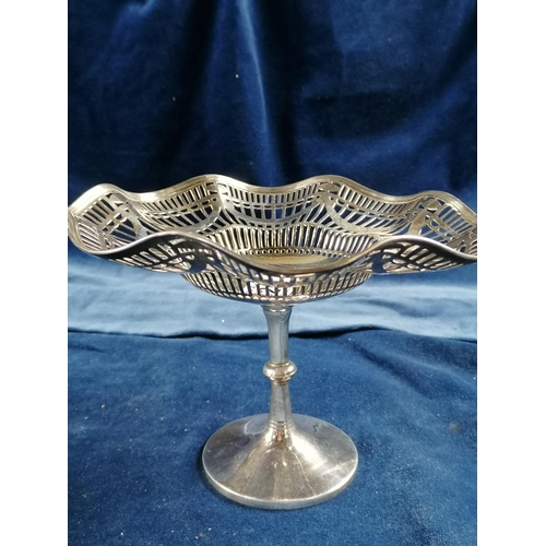 Lot 325       