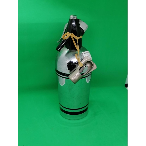 253 - An Art Deco Sparklets chrome and black banded soda syphon