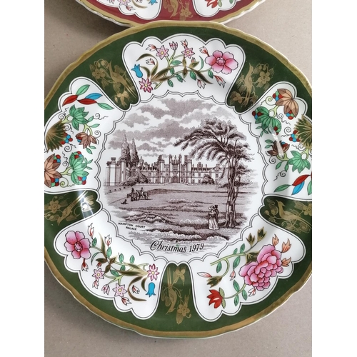 355 - Collection of Five Masons Christmas Plates. 1x 1978, 2x 1979, 2x 1980.