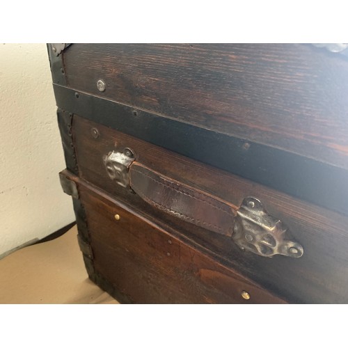 336 - A magnificent antique steamer trunk with wooden and brass banding - refurbished to an exacting stand... 