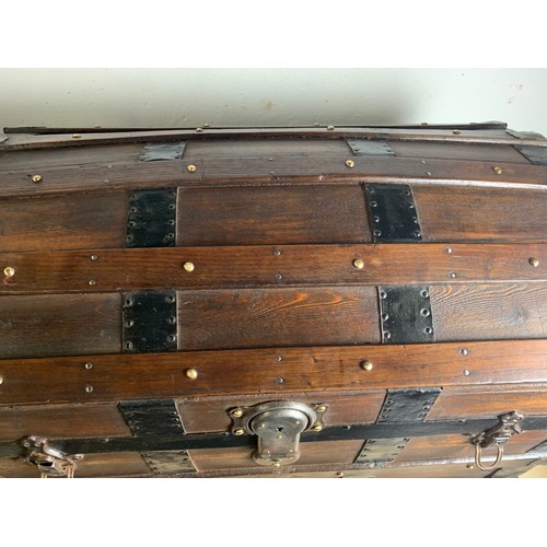 336 - A magnificent antique steamer trunk with wooden and brass banding - refurbished to an exacting stand... 