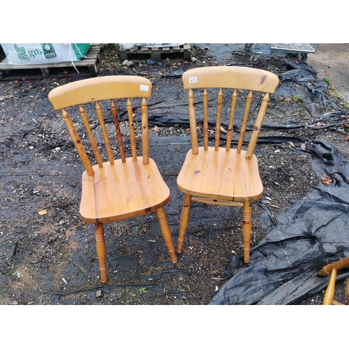 186 - Large dining table with 4 chairs and 2 carvers.