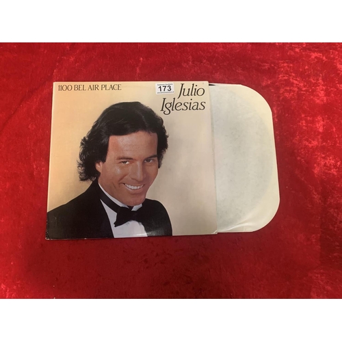 624 - Julio Iglesias - 110 Bel Air Place - 1984 - CBS