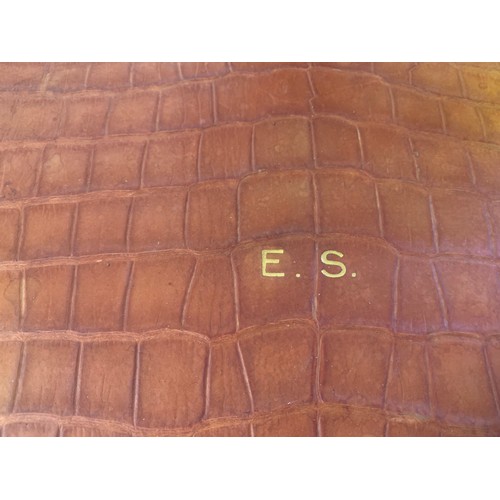 195 - Snakeskin briefcase marked E.S. from Asprey in London. In very good order. Dimensions as follows:
Le... 