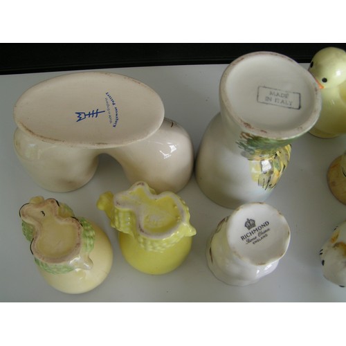 305 - Vintage collection of egg cups inc 2 poodles