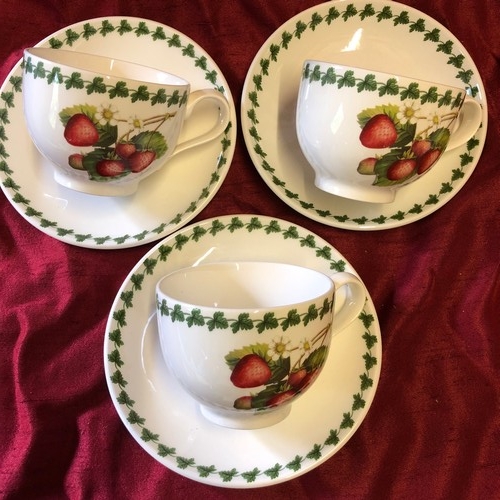 241 - 3 Portmerion Strawberry Fair cups and saucers in excellent condition