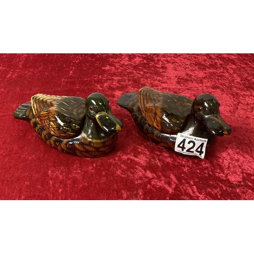 424 - Pair of hand painted duck trinket boxes - one a/f