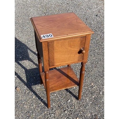 490 - Small box cabinet with lockable cupboard (key included)