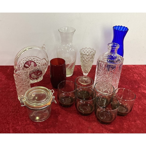 20 - Box of Glassware