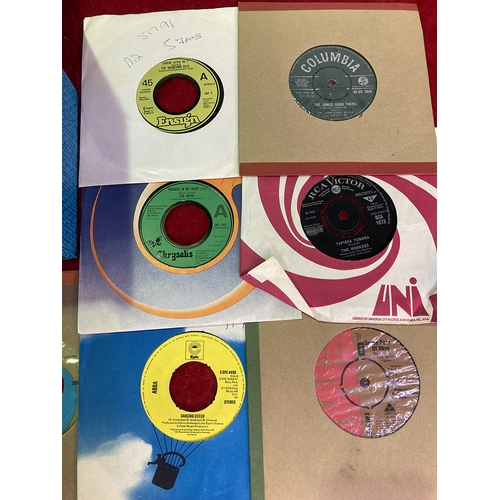 45 - Box of 45s Singles (see photographs)