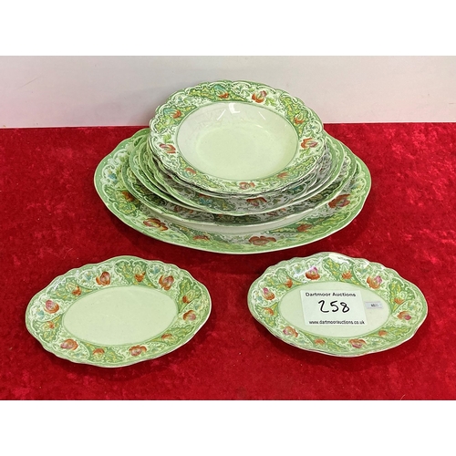 258 - Quantity of Rudyard oval serving plates and dishes