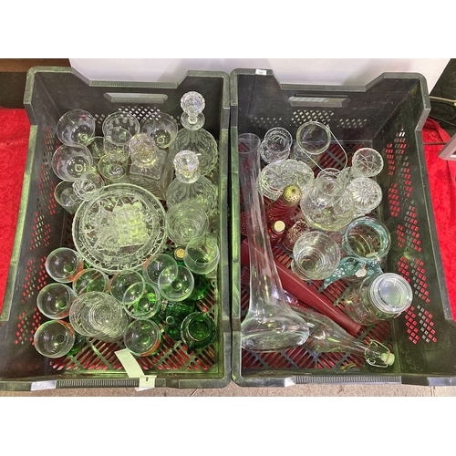 347 - Large quantity of glassware (2 crates) including 7 x Crocodillo glasses - very collectable