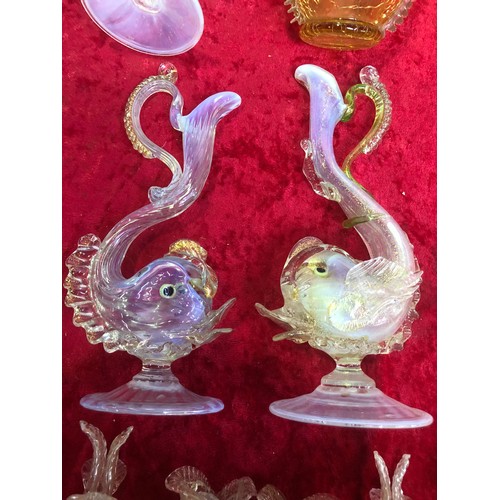 631 - Collection of gold flecked vintage glass fish and a vase likely to be Murano Venetian in the style o... 