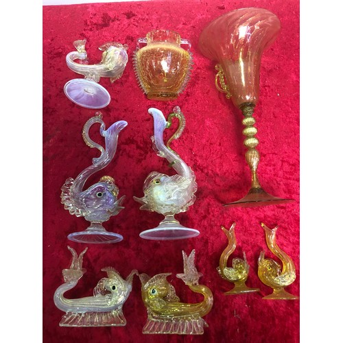 631 - Collection of gold flecked vintage glass fish and a vase likely to be Murano Venetian in the style o... 