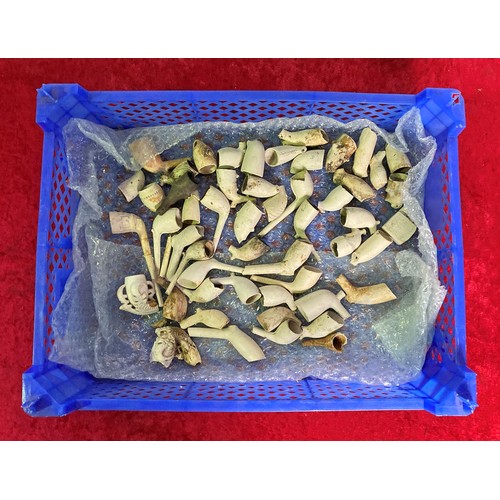 13 - Quantity of clay pipes