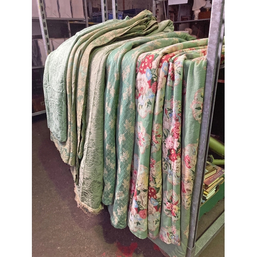 107 - Several sets of vintage drapes/curtains