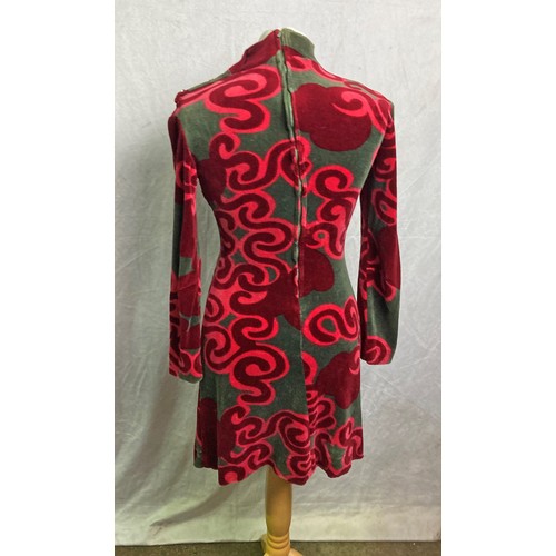 283 - Real ‘70s Marlborough cocktail dress, Made in England