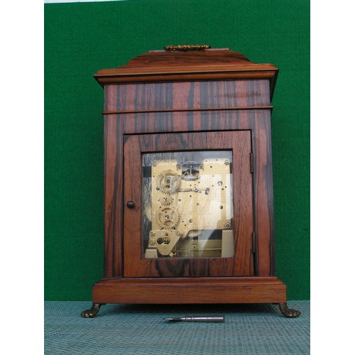 278 - Beautiful ‘Western’ mantle clock, 3 chimes Westm, Winch and Whit
lovely tone